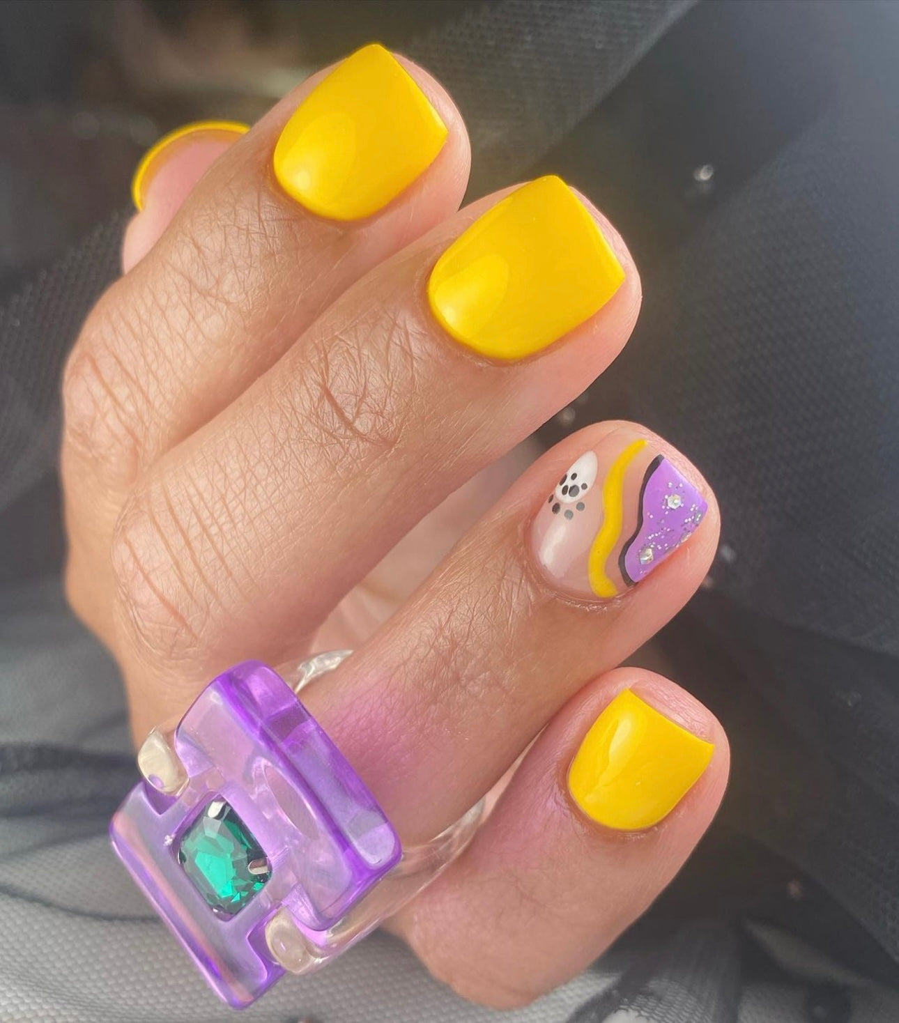 GEL POLISH | YE44 Yellow