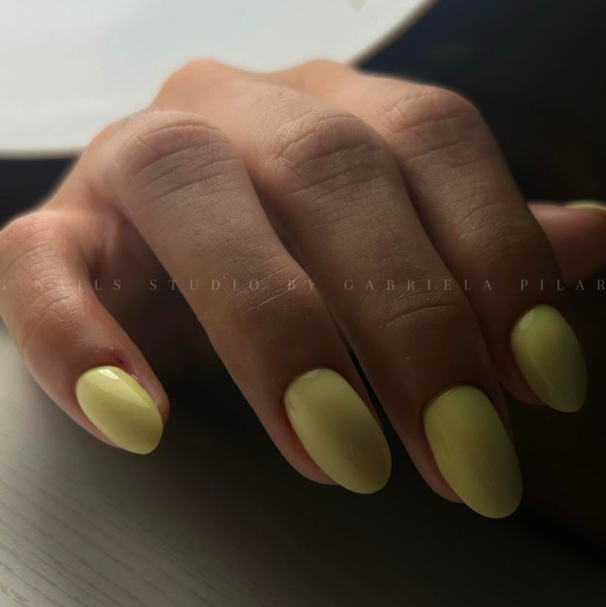 GEL POLISH | SU28 Light Yellow