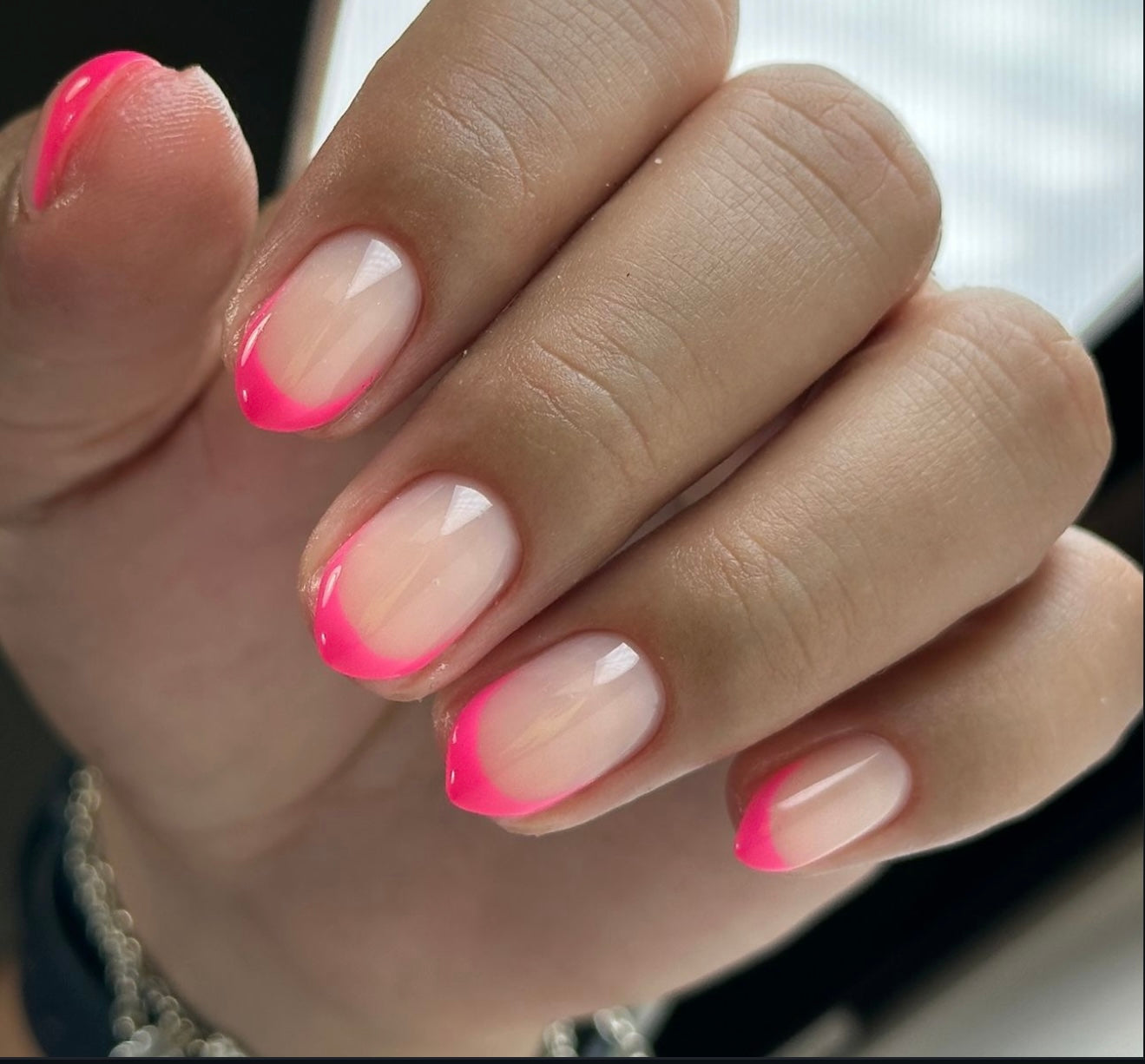 GEL POLISH | RE121 Electric Pink