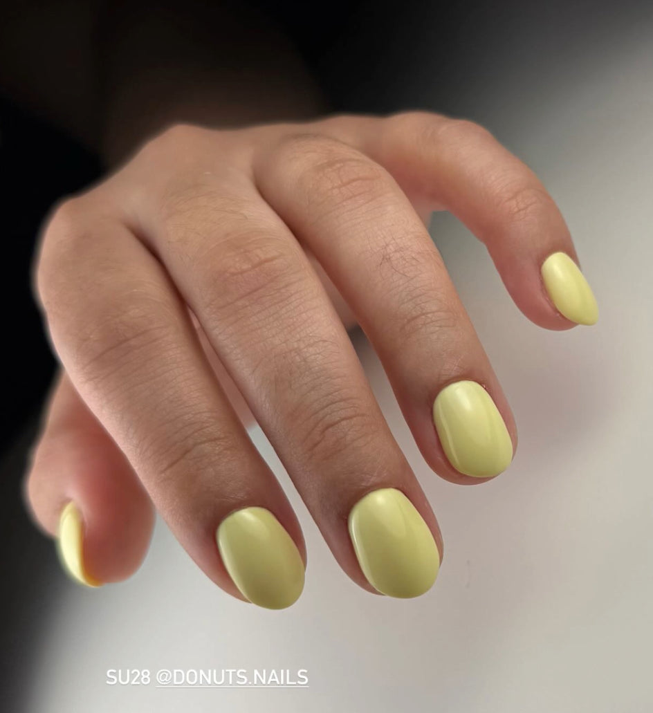 GEL POLISH | SU28 Light Yellow
