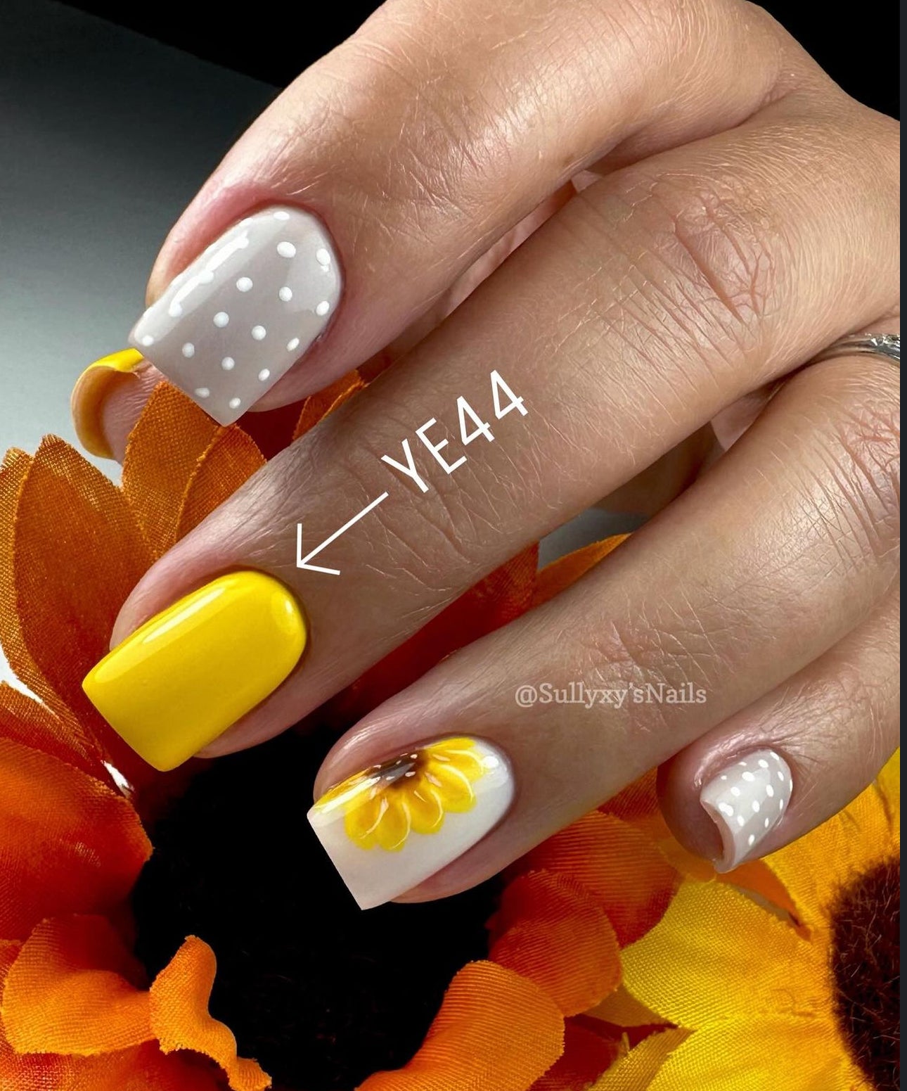 GEL POLISH | YE44 Yellow