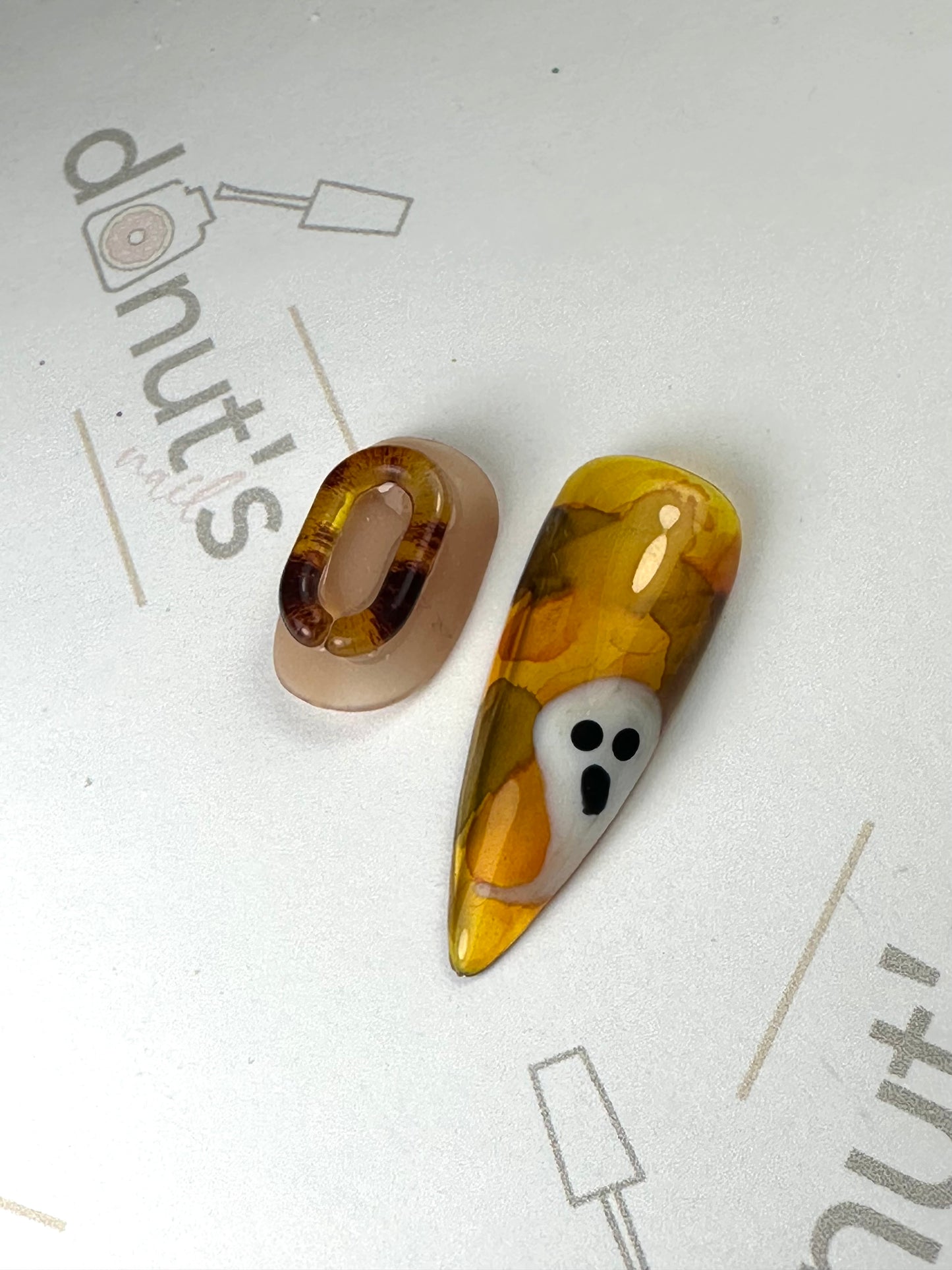 Tortoise shell 3D nail art