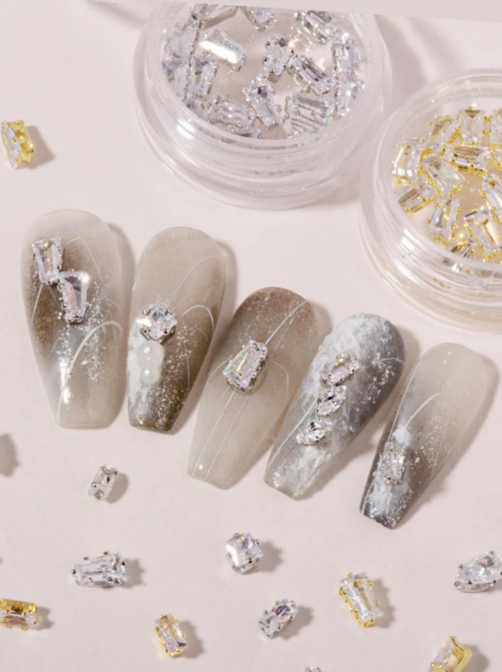 Japanese Minimalist Nail Luxury Zirconia