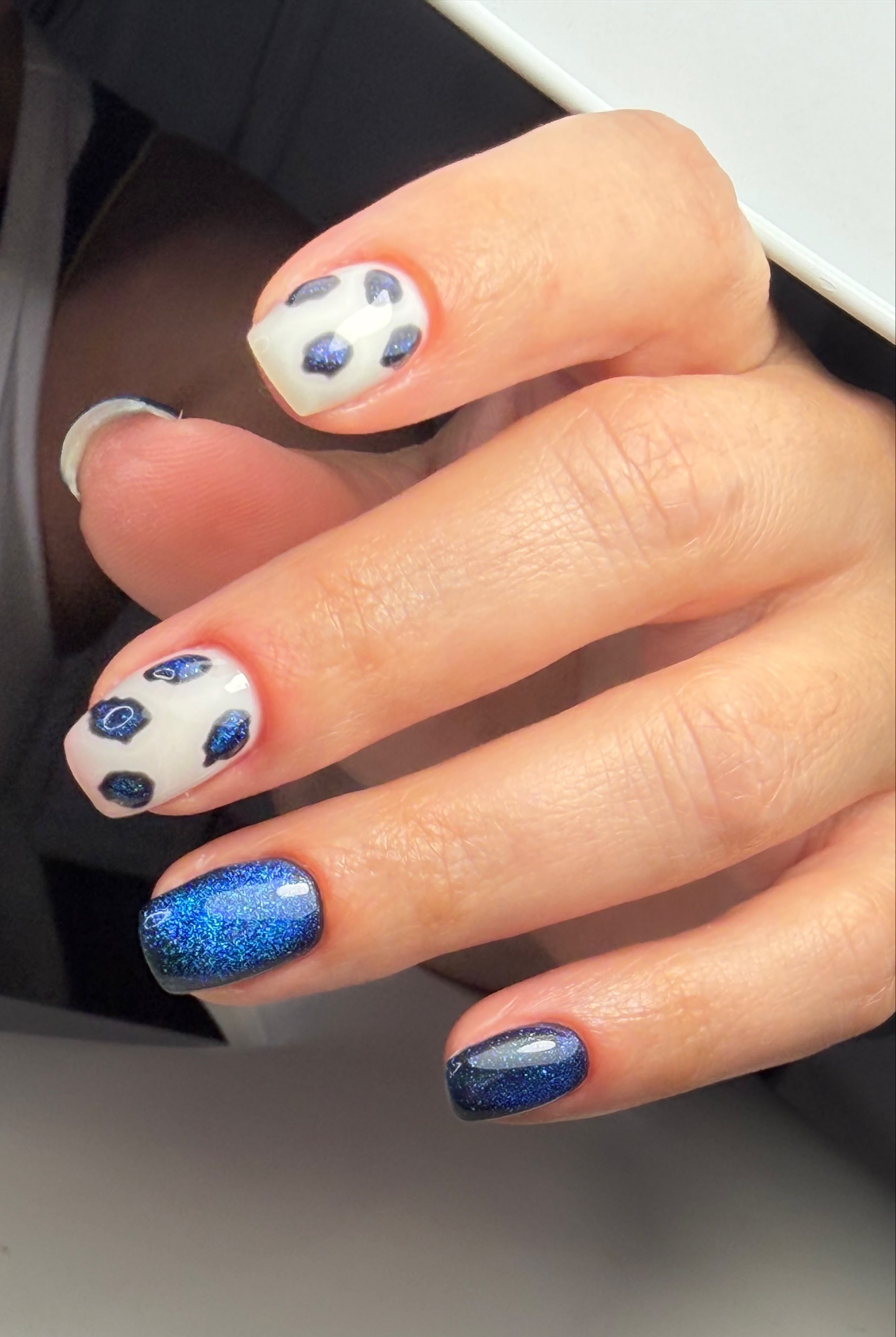 CAT EYE | Blueberry NEW
