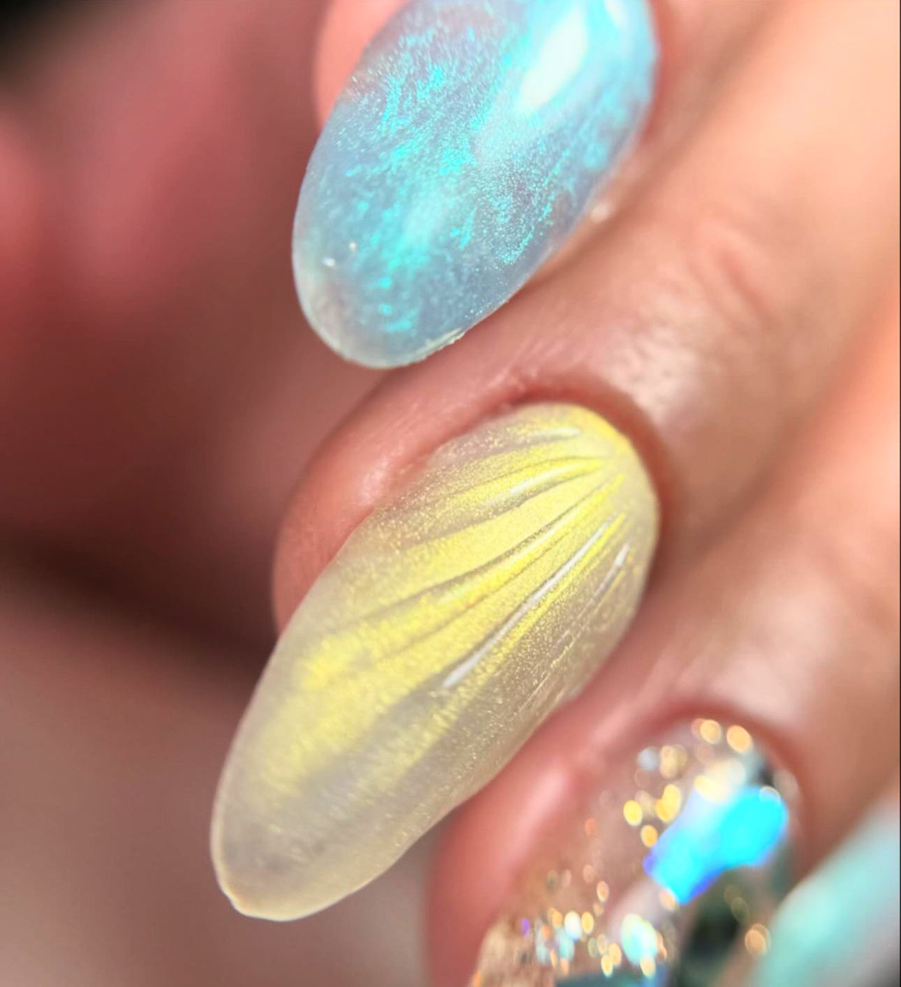GEL POLISH | PTH09 pearl threaded blue aqua