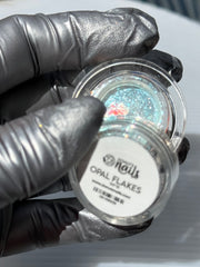 OPAL FLAKES | WF18 cardone nail trend