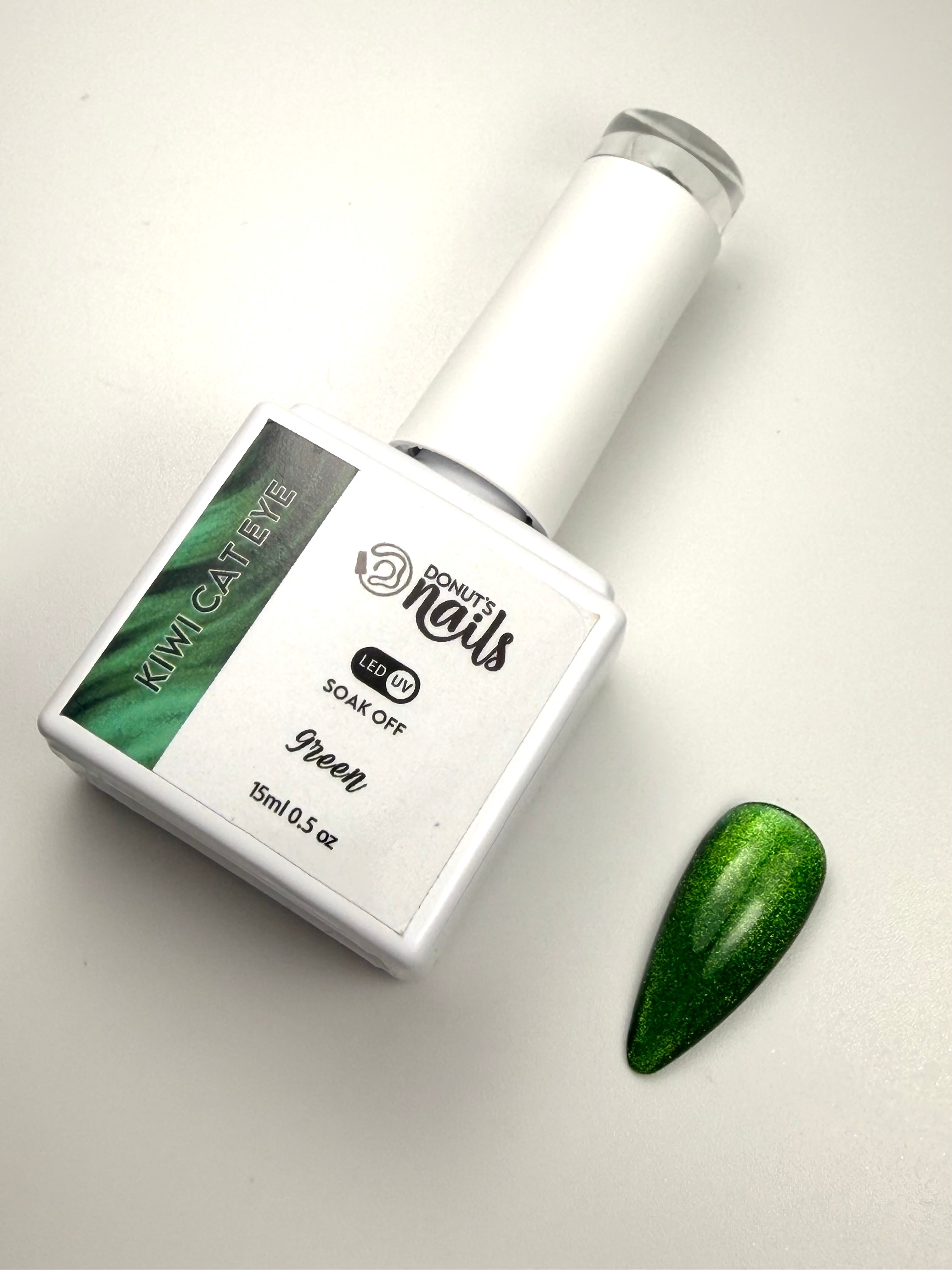 CAT EYE | Kiwi NEW