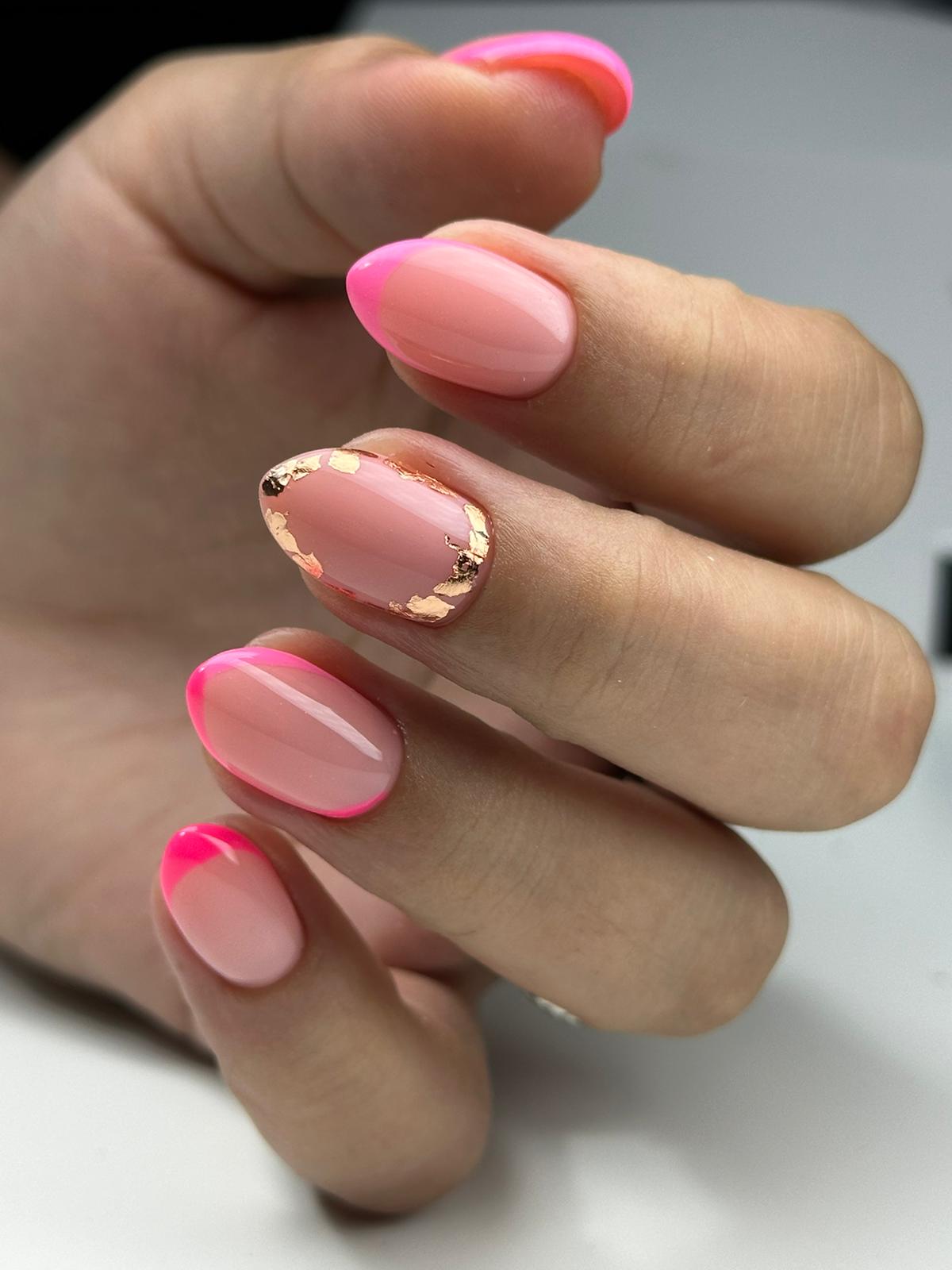 GEL POLISH | RE121 Electric Pink