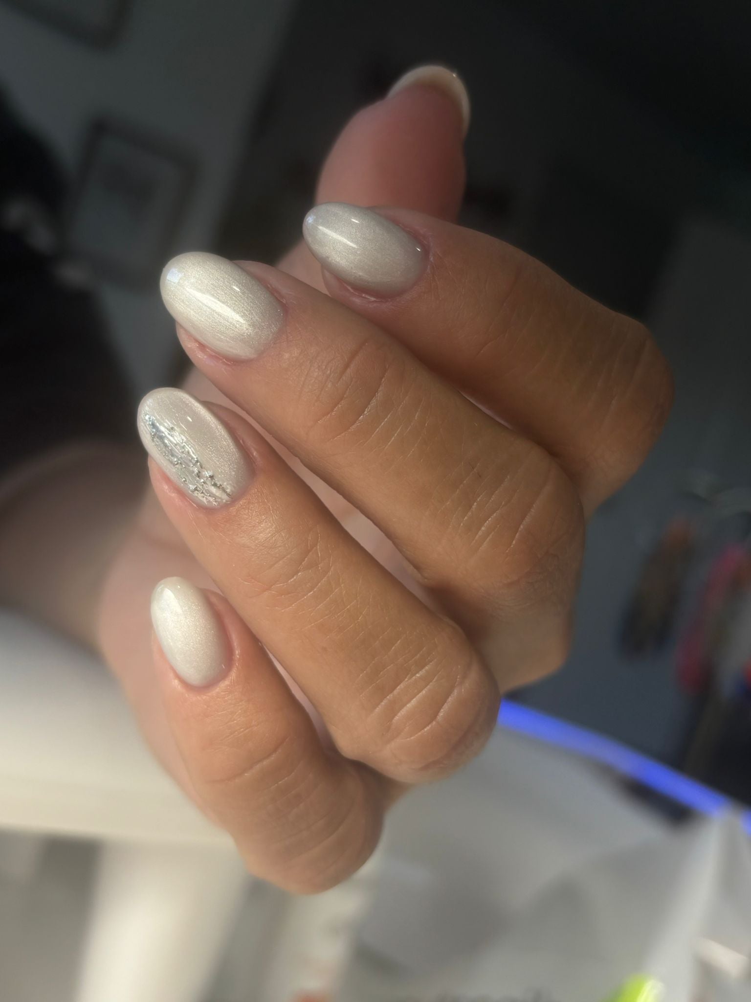 CAT EYE | White Silk NEW