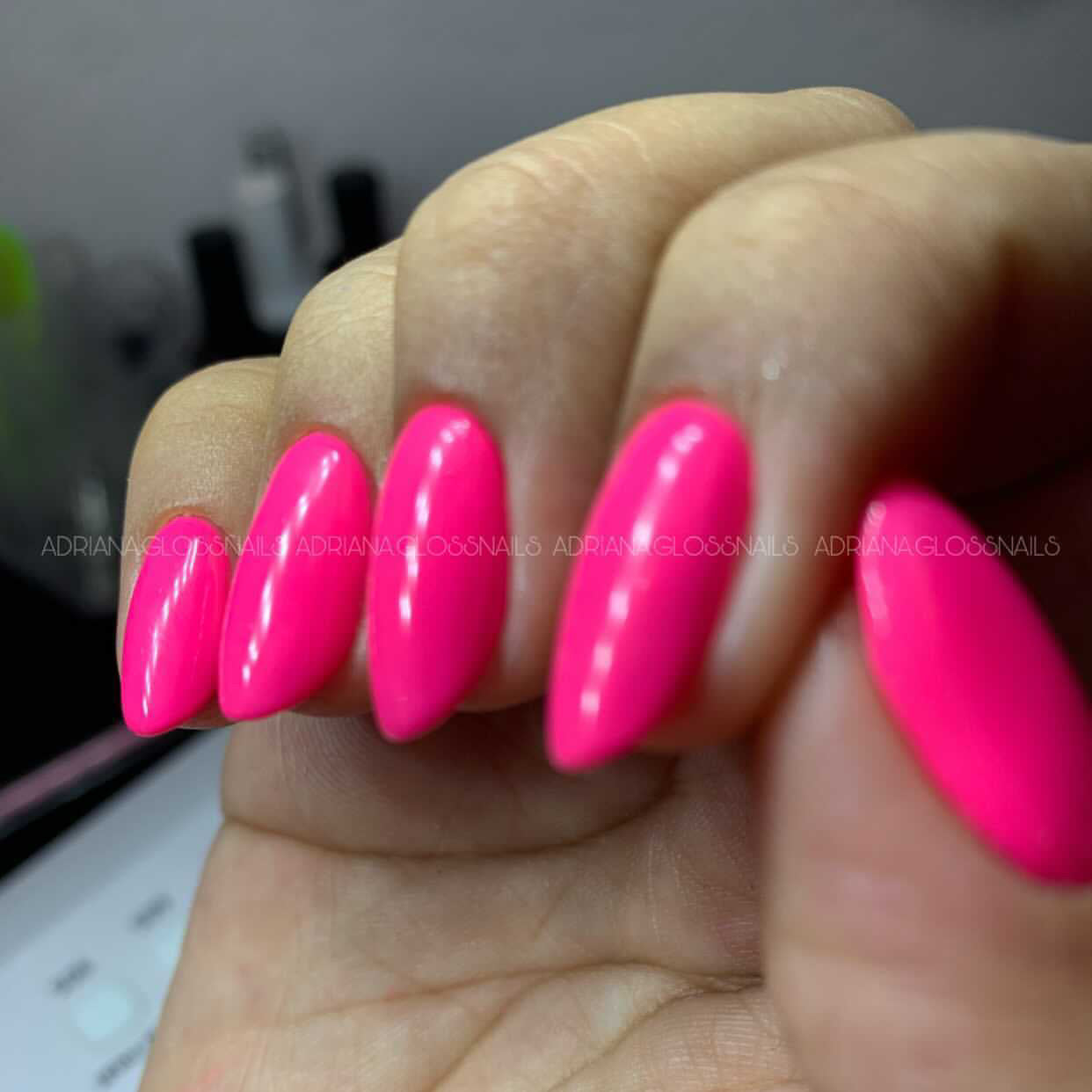 GEL POLISH | RE121 Electric Pink