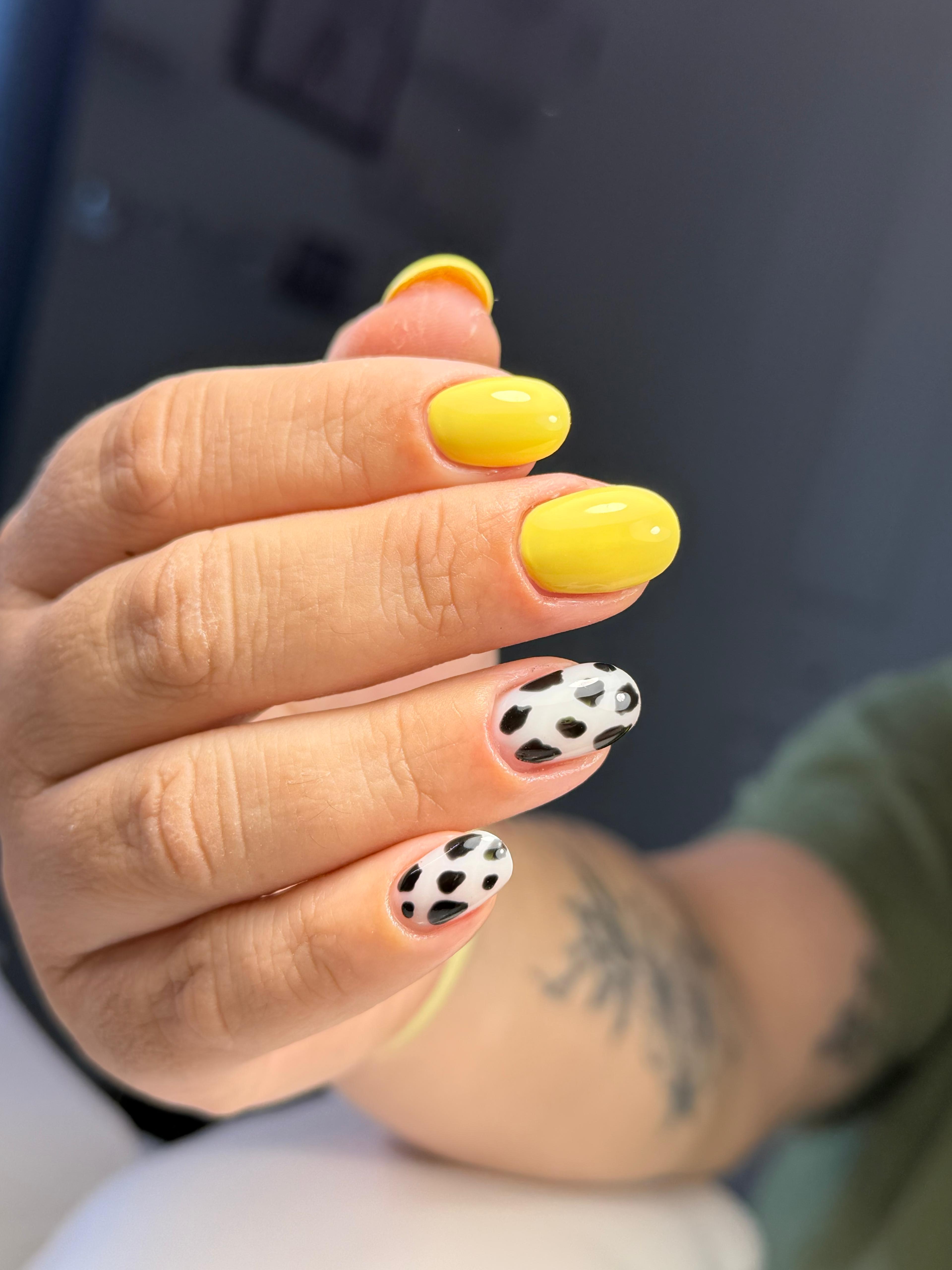 GEL POLISH | SS16 Childhood Cancer Awareness yellow NEW
