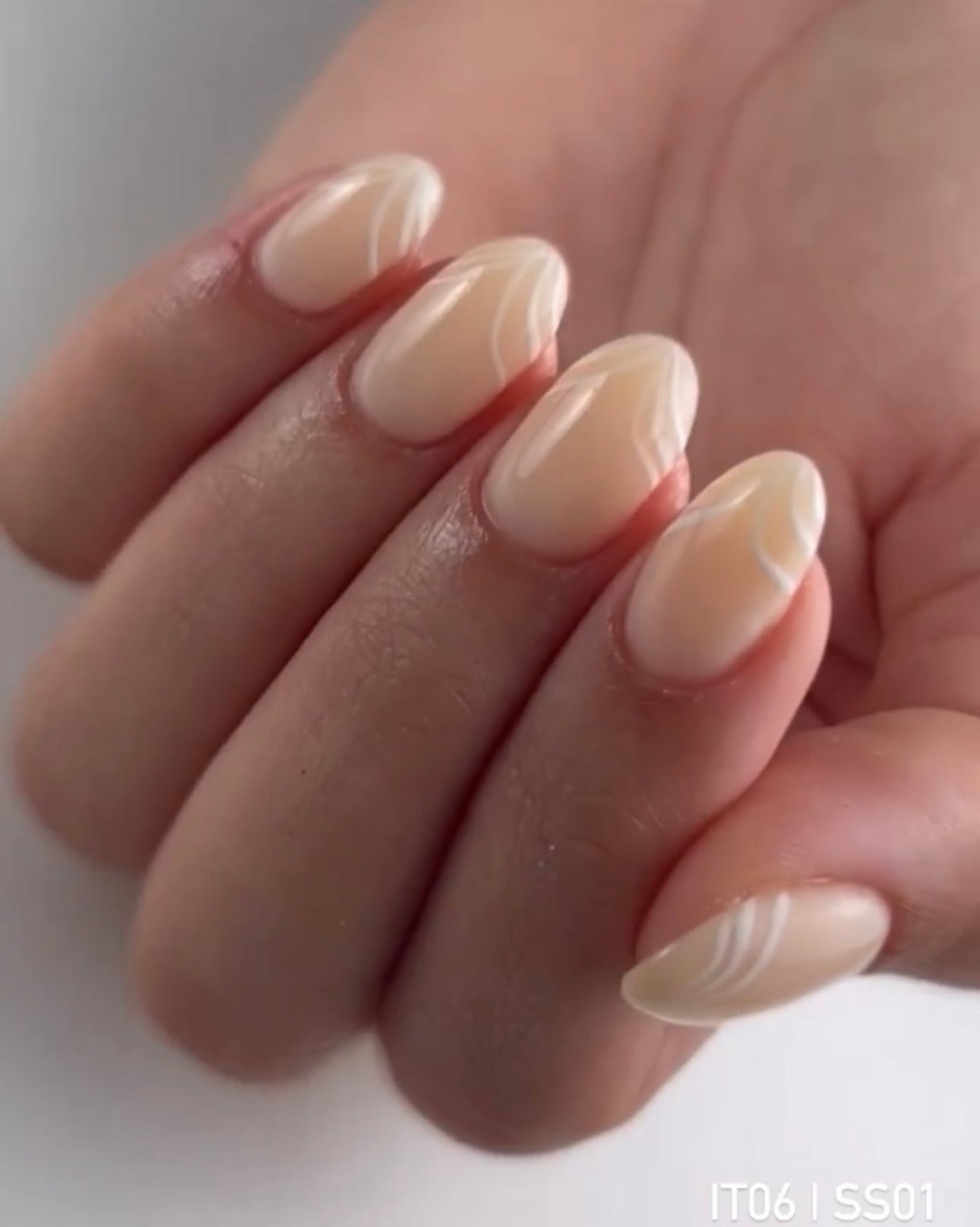 GEL POLISH | IT06 cover cream