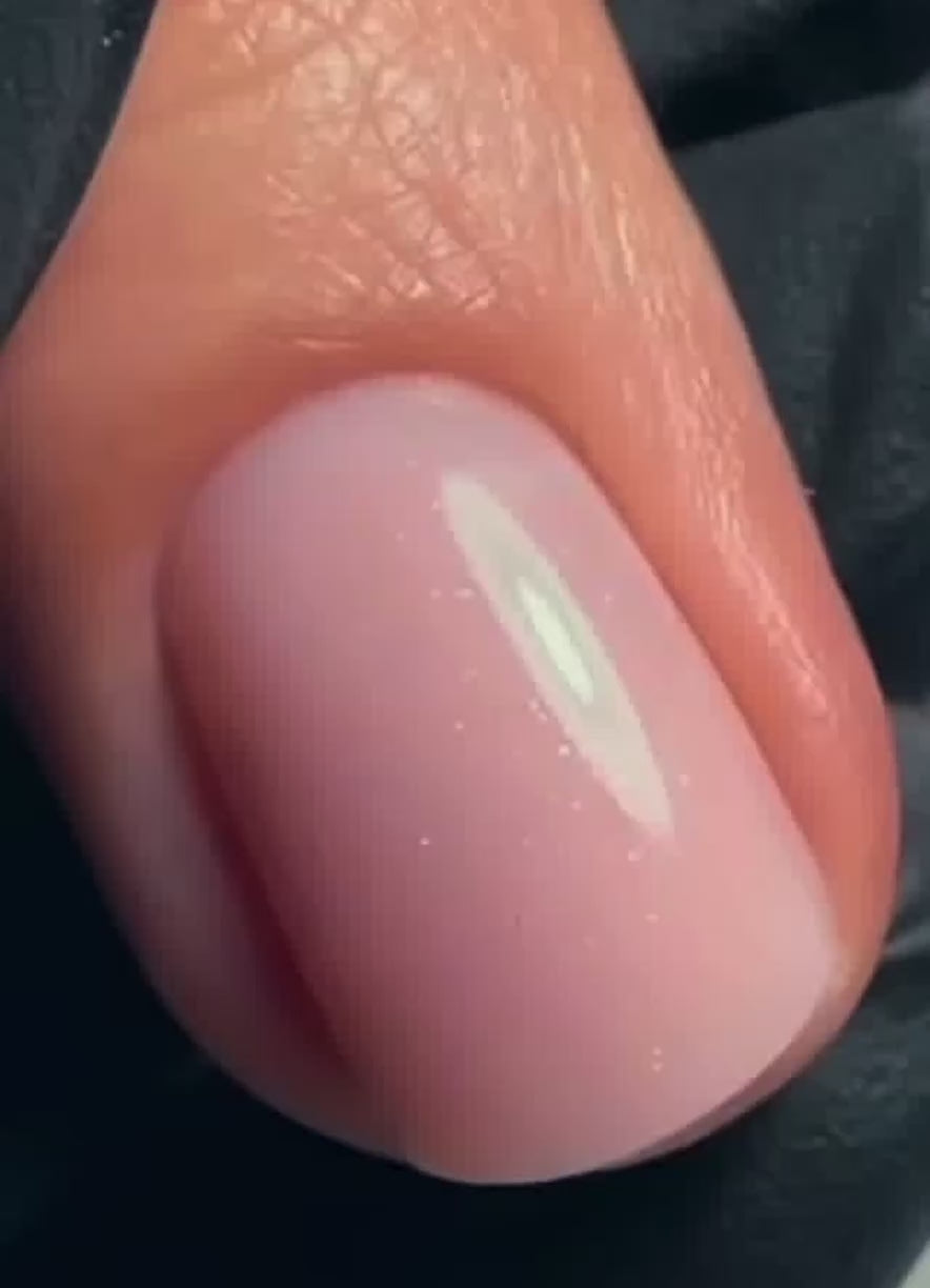 Load video: (BIAB) LIQUID BUILDER | LB31 cover pink glitter NEW