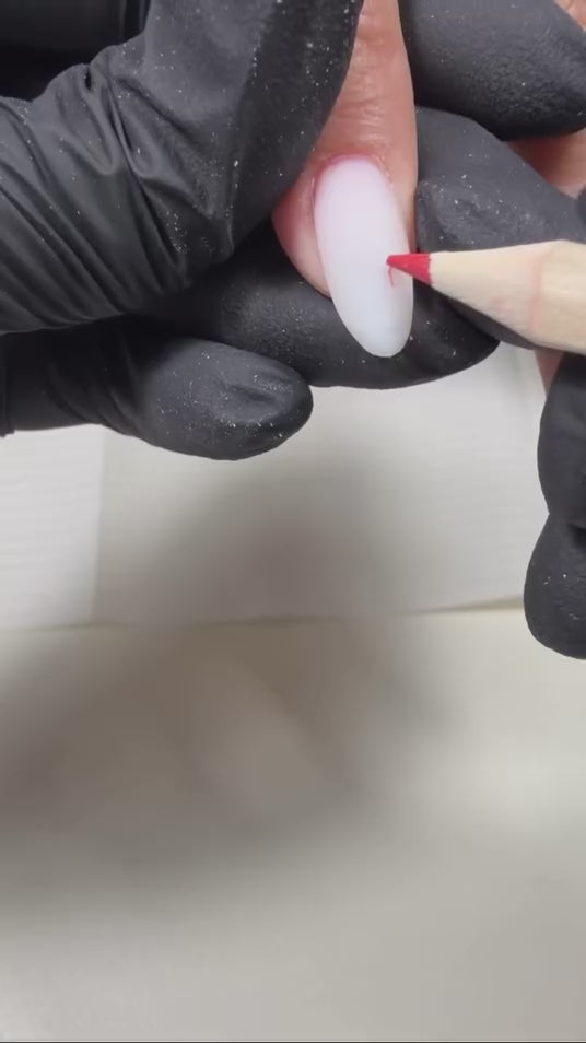 Load video: MATTE | Color pencil + FREE Mini Colored Pencil Box