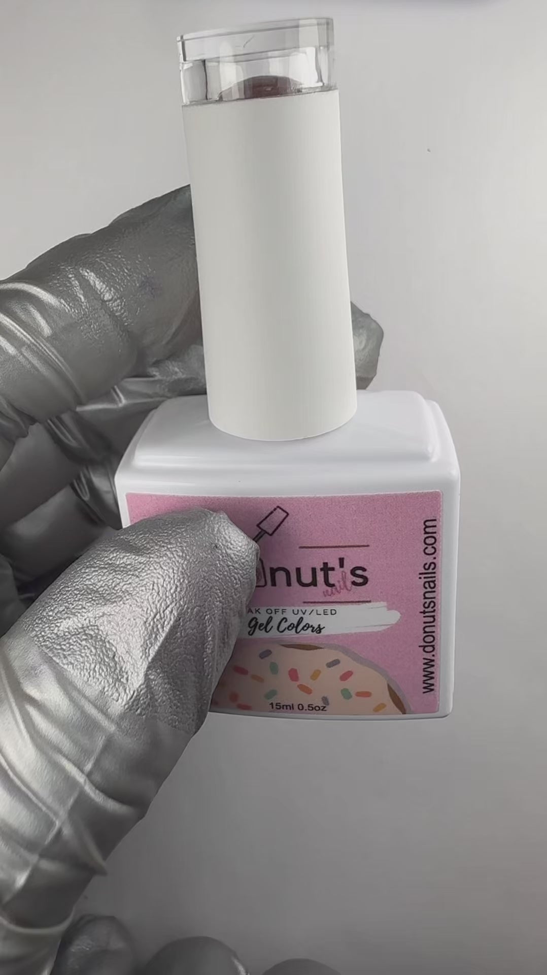 Load video: GEL POLISH | KE28 brown