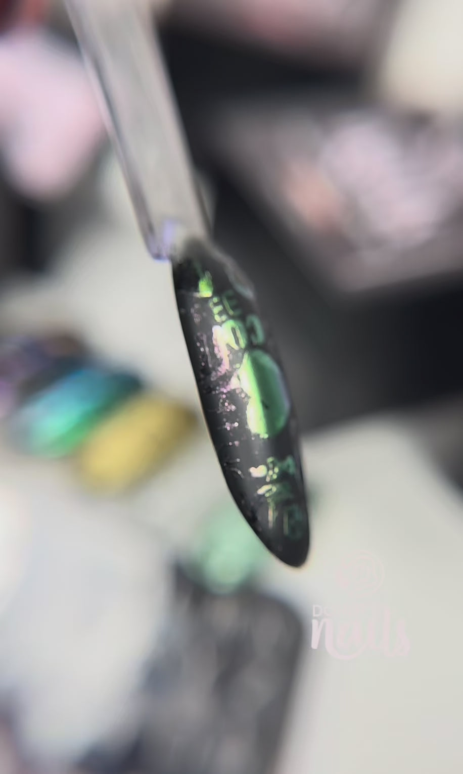 Load video: STAMPING POLISH | Sticky Chrome NEW