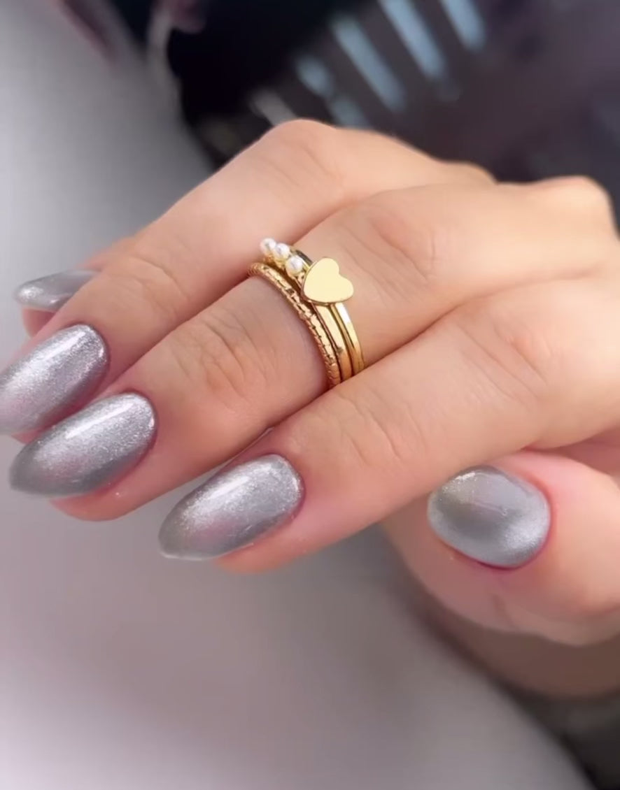 Load video: CATS EYE | Ice Silver Chunky