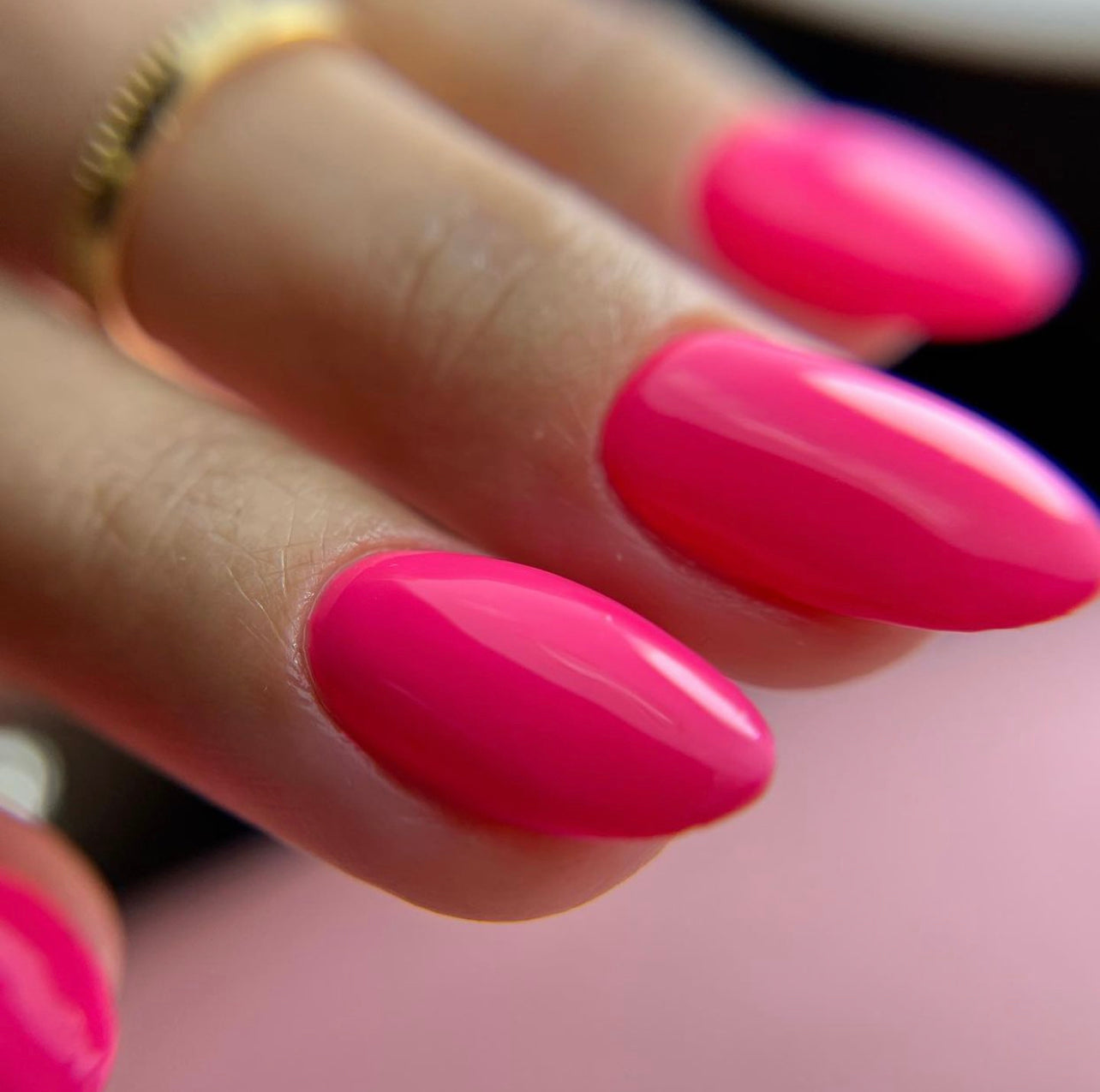 GEL POLISH | RE121 Electric Pink